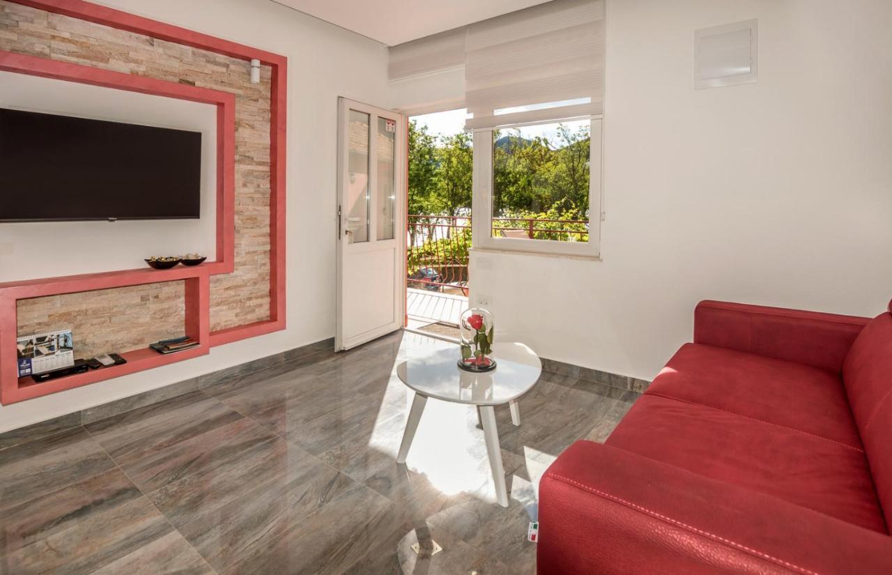 Apartments Vujicic Tivat Luaran gambar