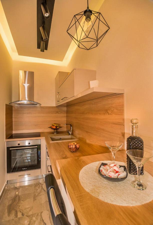 Apartments Vujicic Tivat Luaran gambar